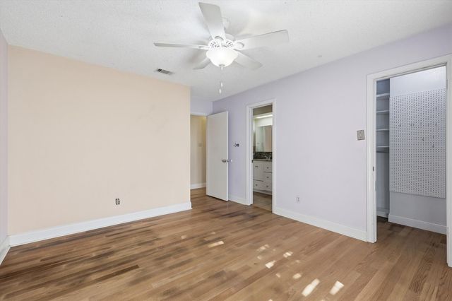 321 Oakview Drive, Double Oak, TX 75077