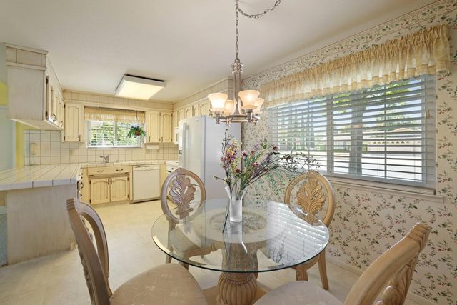 3616 Estate Dr, Stockton, CA 95209