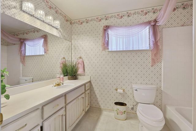 3616 Estate Dr, Stockton, CA 95209