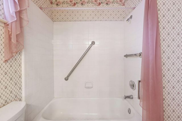 3616 Estate Dr, Stockton, CA 95209