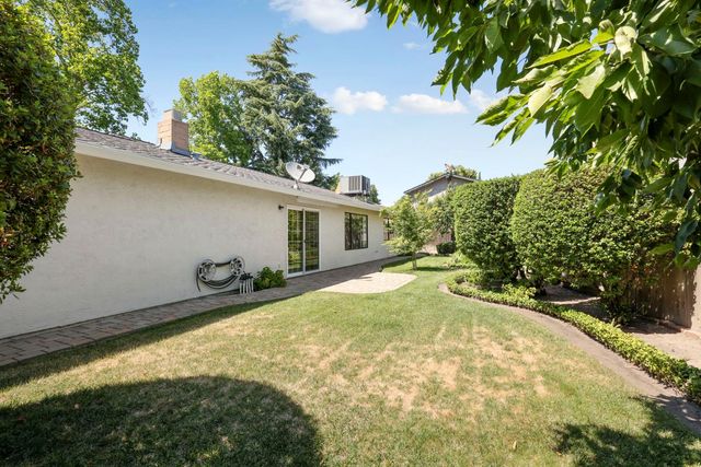 3616 Estate Dr, Stockton, CA 95209