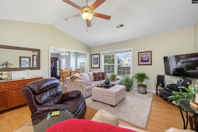 925 Farnsworth Drive, Hopkins, SC 29061