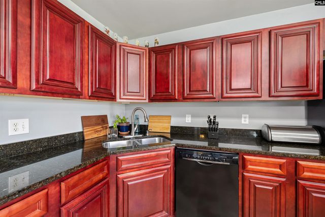 925 Farnsworth Drive, Hopkins, SC 29061