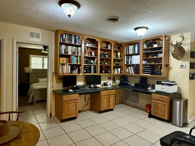 1009 NE 18th Street, Belle Glade, FL 33430