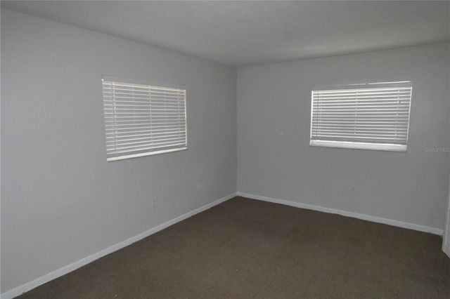 5831 8TH AVENUE N 206, St Petersburg, FL 33710