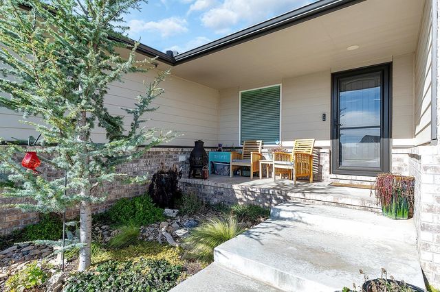 1000 N Casado Ct, Goddard, KS 67052