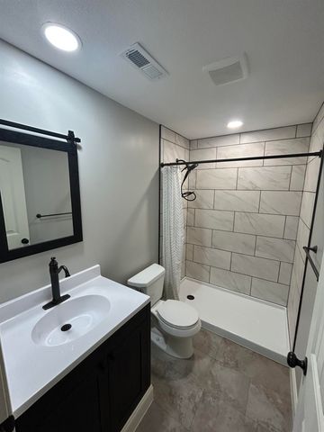 1000 N Casado Ct, Goddard, KS 67052