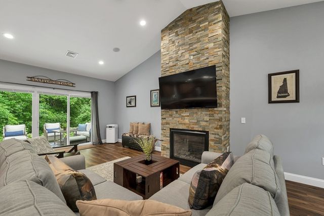 3 5th Street, Belmont, NH 03220