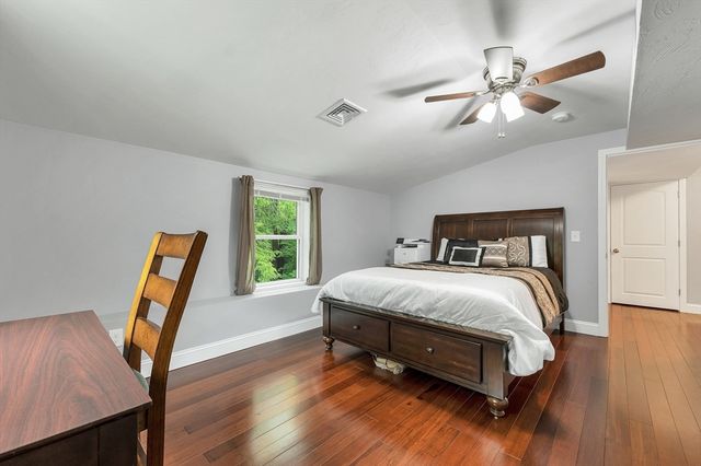 3 5th Street, Belmont, NH 03220