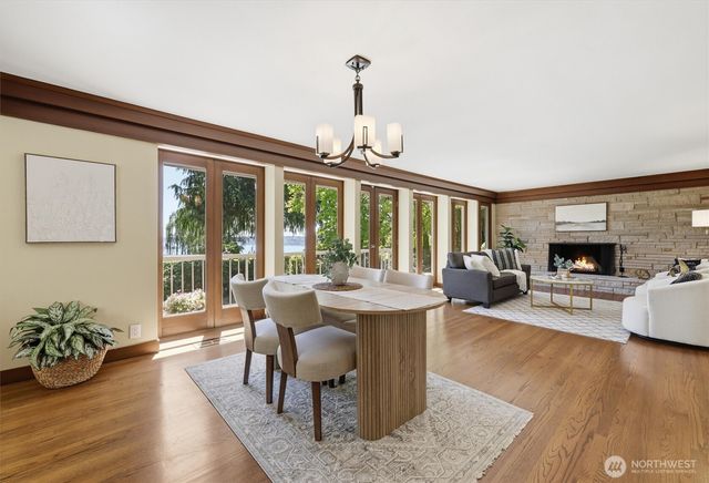 18540 63rd Avenue NE, Kenmore, WA 98028