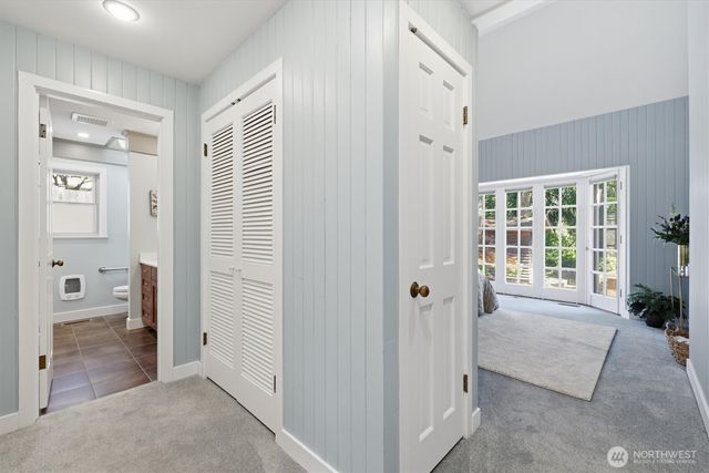 18540 63rd Avenue NE, Kenmore, WA 98028