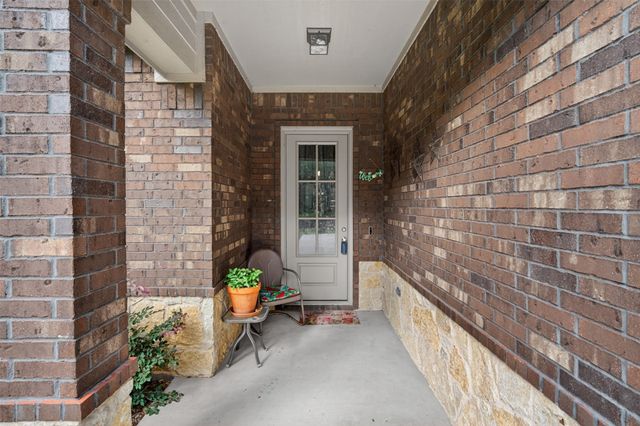 108 Mcanear Street, Cleburne, TX 76033