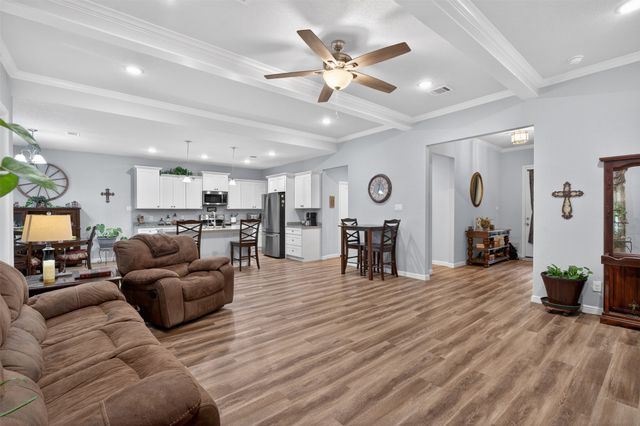 108 Mcanear Street, Cleburne, TX 76033