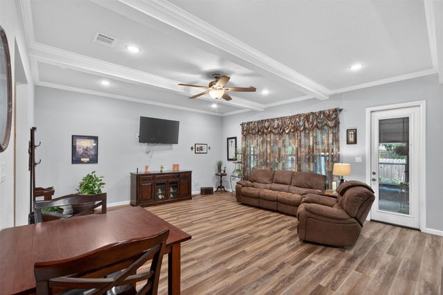 108 Mcanear Street, Cleburne, TX 76033