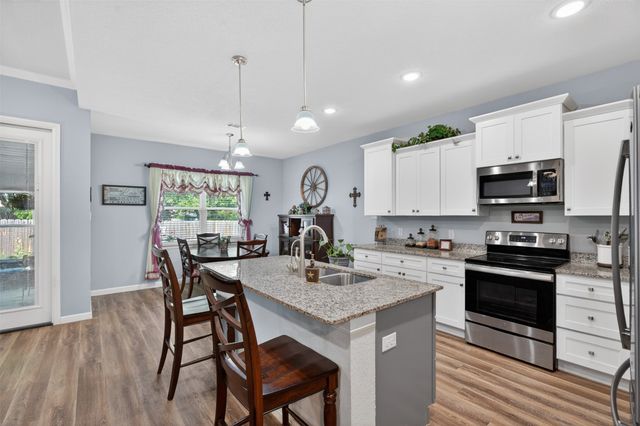 108 Mcanear Street, Cleburne, TX 76033