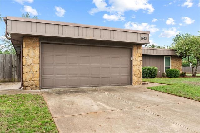 1902 Morren Drive, Norman, OK 73071