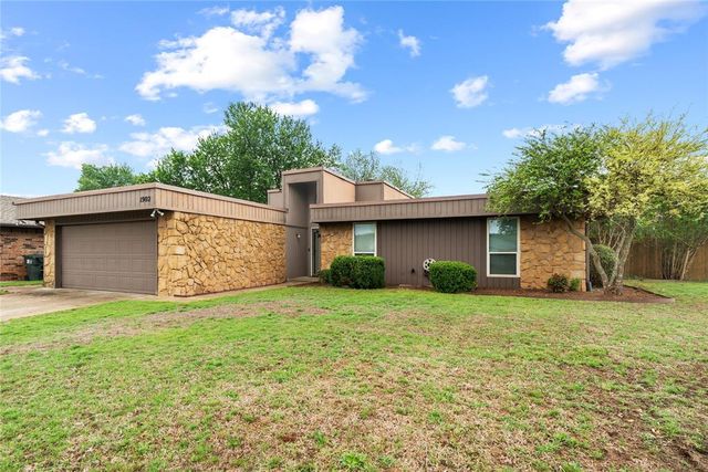 1902 Morren Drive, Norman, OK 73071