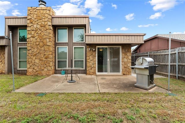 1902 Morren Drive, Norman, OK 73071