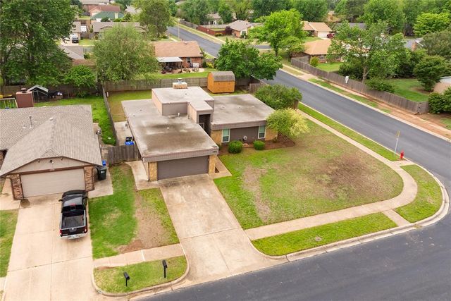 1902 Morren Drive, Norman, OK 73071