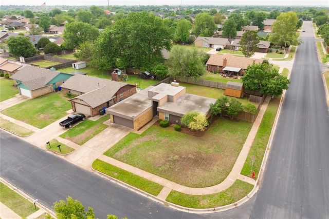 1902 Morren Drive, Norman, OK 73071