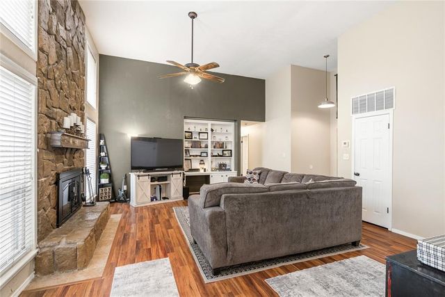 1902 Morren Drive, Norman, OK 73071