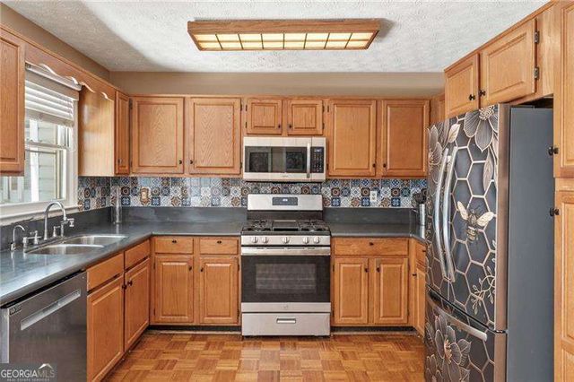 2256 Byron Court SW, Marietta, GA 30064