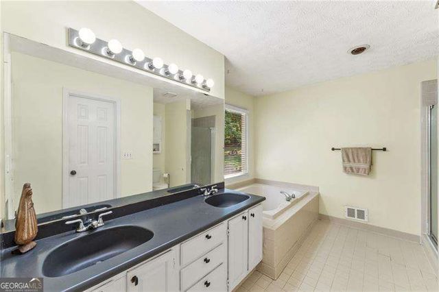 2256 Byron Court SW, Marietta, GA 30064
