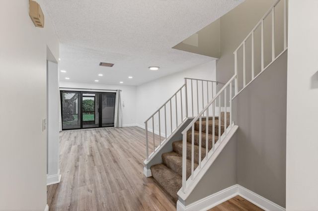 21682 Cypress Road 11C, Boca Raton, FL 33433