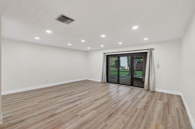 21682 Cypress Road 11C, Boca Raton, FL 33433