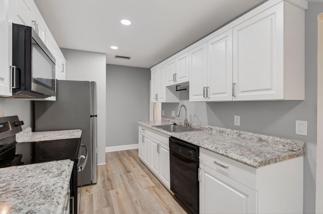 21682 Cypress Road 11C, Boca Raton, FL 33433