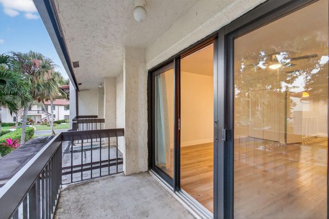 21682 Cypress Road 11C, Boca Raton, FL 33433