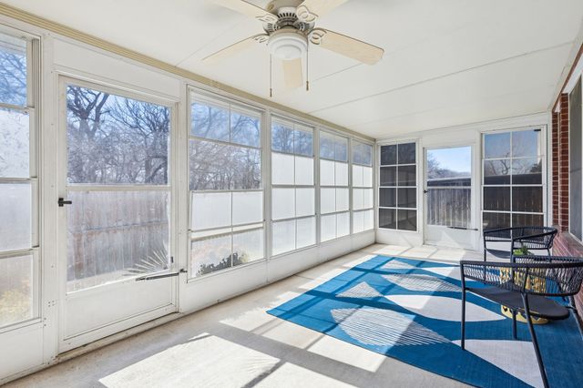 1100 Breezewood Drive, Lewisville, TX 75077