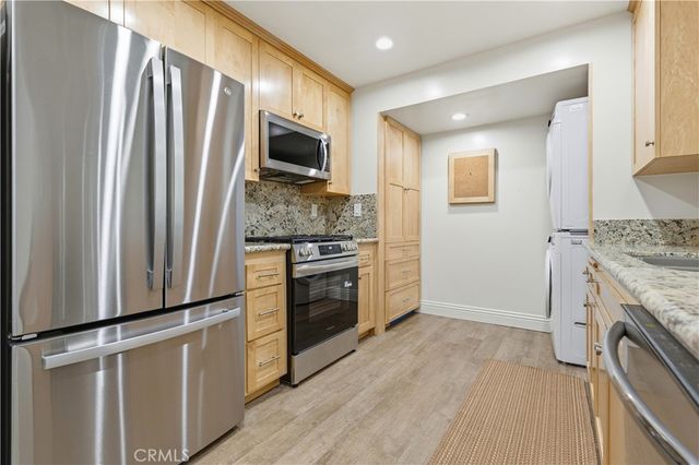 1973 Majorca, Oxnard, CA 93035