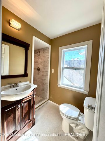 610 Woodbury Avenue, Lansing, MI 48906