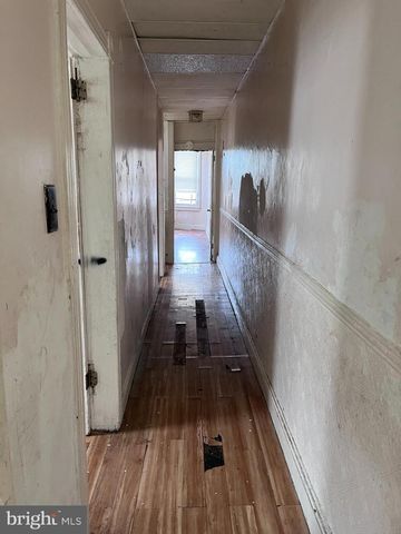 1826 APPLETON ST, Baltimore, MD 21217