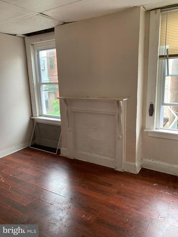 1826 APPLETON ST, Baltimore, MD 21217