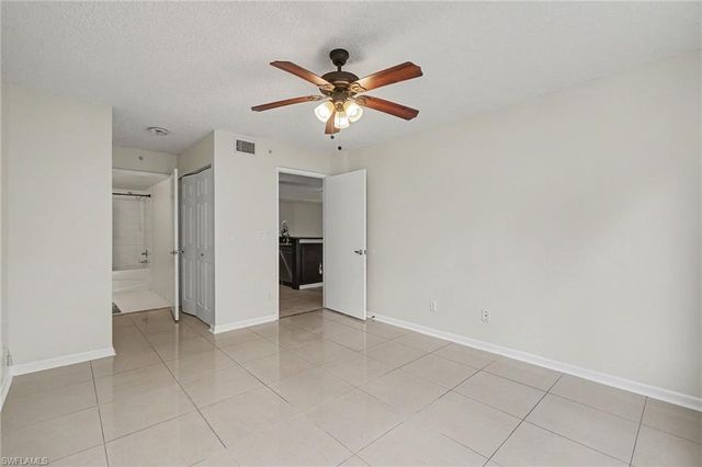 1280 Wildwood Lakes BLVD 106, Naples, FL 34104