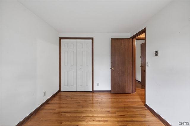 208 Sheatree Lane, Clay, NY 13212