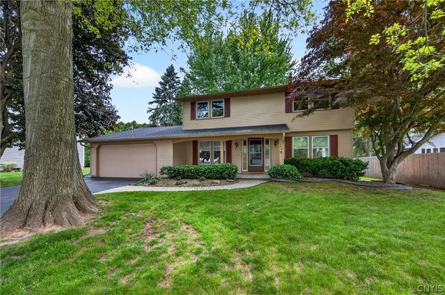 208 Sheatree Lane, Clay, NY 13212