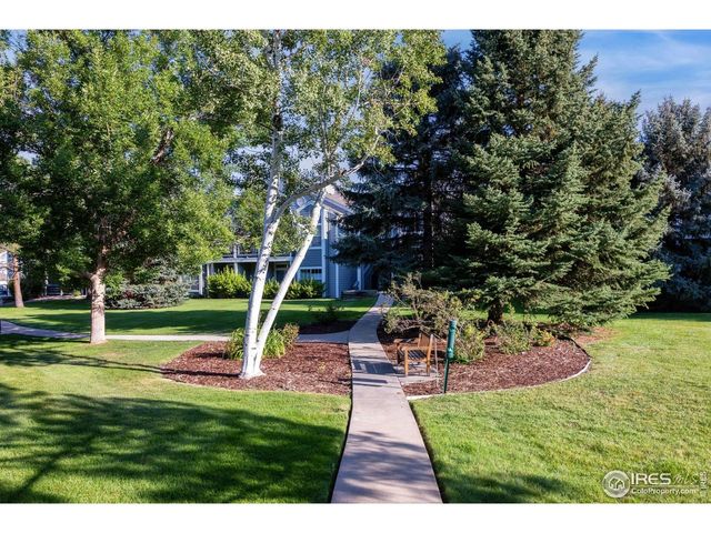 7447 Singing Hills Ct Q-202, Boulder, CO 80301