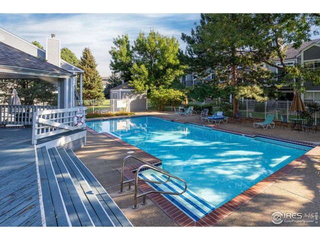 7447 Singing Hills Ct Q-202, Boulder, CO 80301