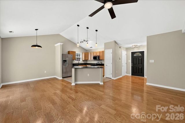 8732 Brookstead Meadow Court, Charlotte, NC 28215