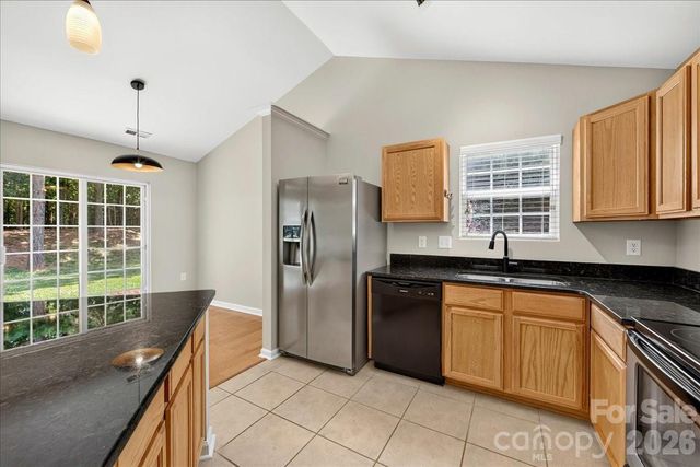 8732 Brookstead Meadow Court, Charlotte, NC 28215