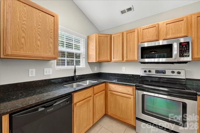 8732 Brookstead Meadow Court, Charlotte, NC 28215