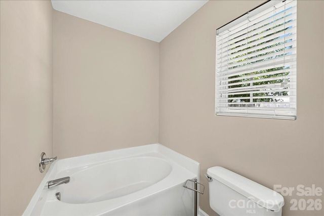 8732 Brookstead Meadow Court, Charlotte, NC 28215
