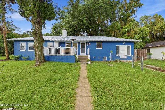 322 S 17TH Street, Palatka, FL 32177