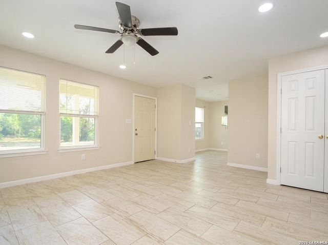 1630 PECK AVE, San Antonio, TX 78210
