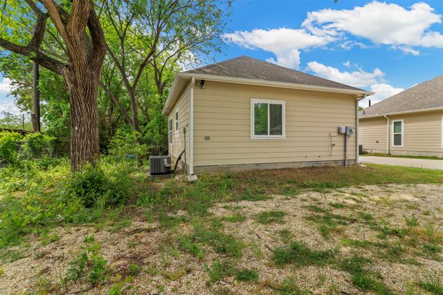 818 Rose Street B, Denton, TX 76209