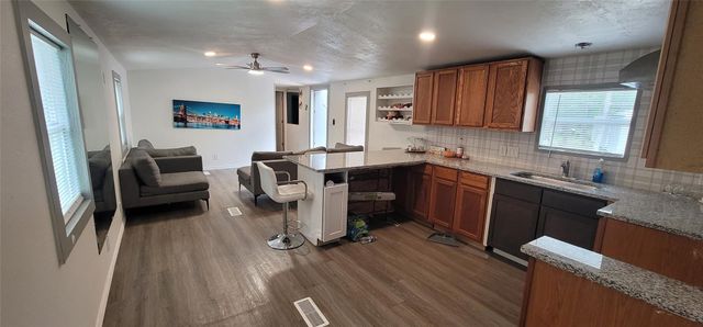 451 N Higgins Road, Shepherd, TX 77371