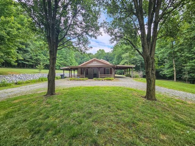 1705 Homer Wright Road, Talking Rock, GA 30175